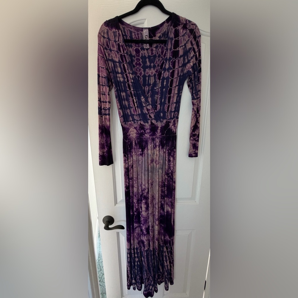 Go Couture Long Sleeve Purple Tie-Dye Dress